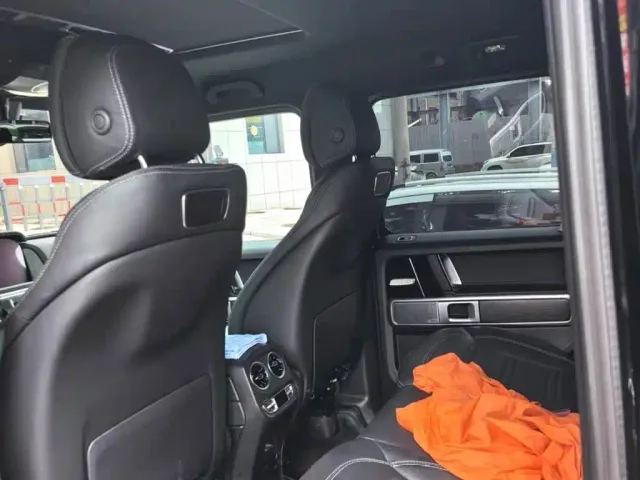 Mercedes-Benz G-Class — Фото автомобиля 10