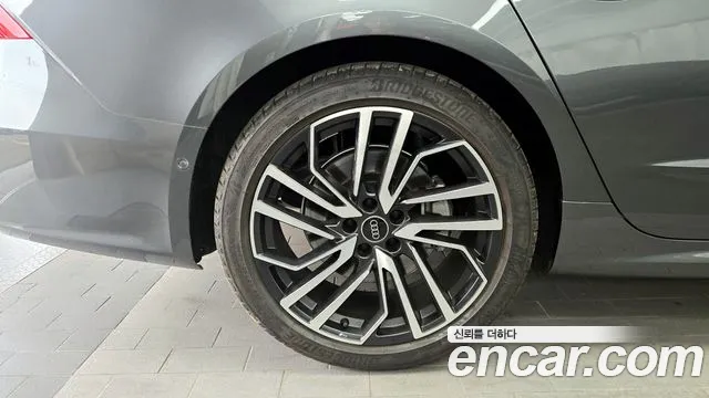 Audi A7 55 TFSI quattro Premium — Фото автомобиля 5