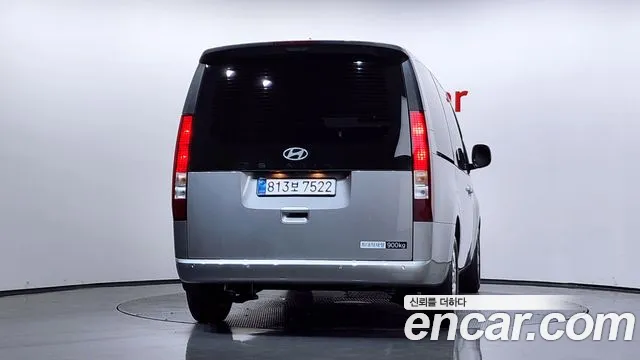 Hyundai Staria Новый Staria L3.5 Карго 3 места — Фото автомобиля 4