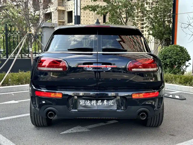 MINI Clubman — Фото автомобиля 19