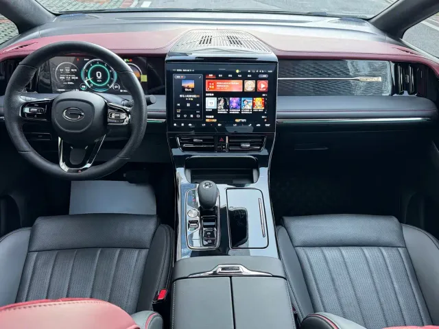 GAC Trumpchi M8 — Фото автомобиля 20