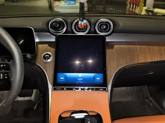 Mercedes-Benz GLC-Class — Фото автомобиля 13