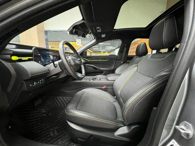 Ford Mondeo — Фото автомобиля 9