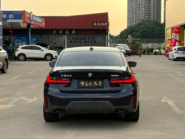 BMW 3 Series — Фото автомобиля 19