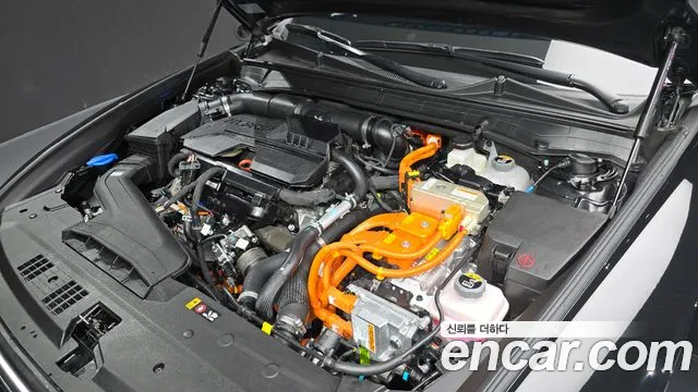 Hyundai Grandeur GN7 — Фото автомобиля 9