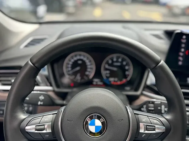 BMW BMW X1 2022 sDrive25Li Leading — Фото автомобиля 14