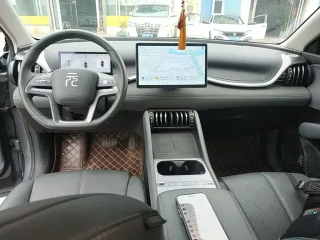BYD Yuan PLUS 2025 Model Intelligent Driving Edition 510KM Leading Version — Фото автомобиля 9