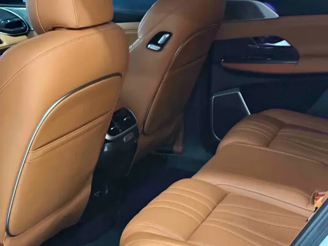 Xpeng G9 — Фото автомобиля 6
