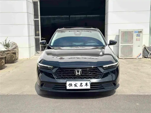 Honda Accord — Фото автомобиля 2