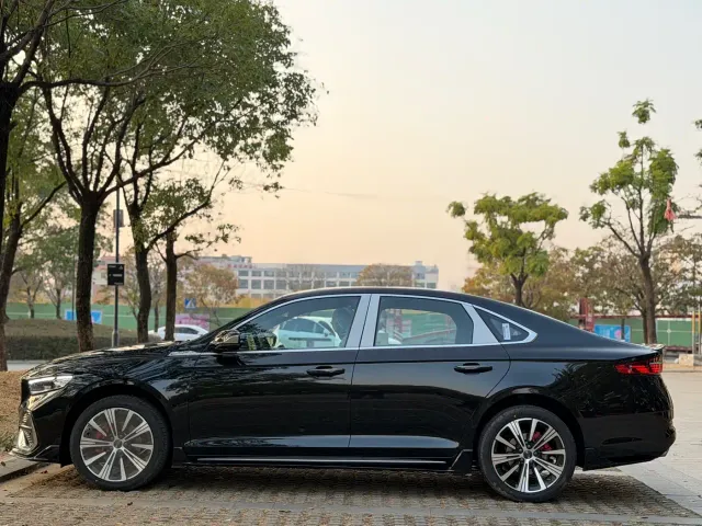 Geely Xingrui — Фото автомобиля 4