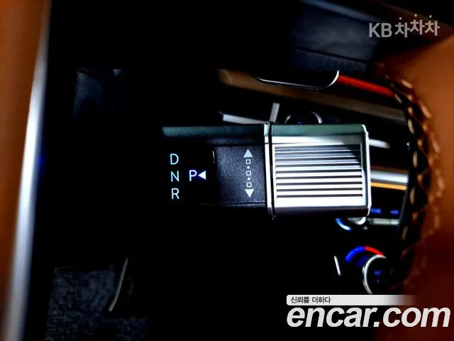 Hyundai Santafe Santa Fe (MX5) Бензин 2.5T 2WD — Фото автомобиля 9