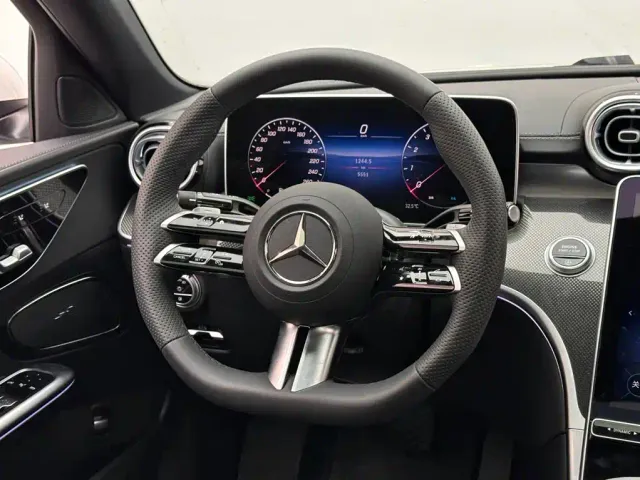 Mercedes-Benz C-Class — Фото автомобиля 12