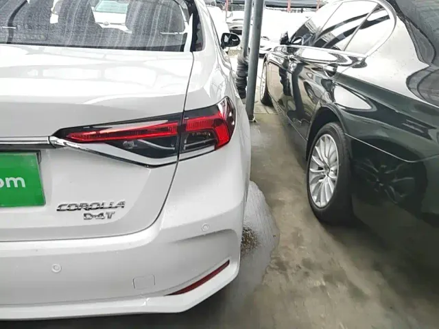 Toyota Corolla — Фото автомобиля 7