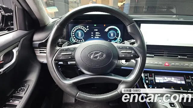 Hyundai Grandeur Grandeur (New) Hybrid — Фото автомобиля 19