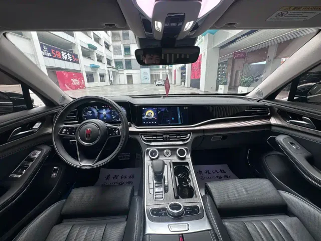 Hongqi H9 — Фото автомобиля 5
