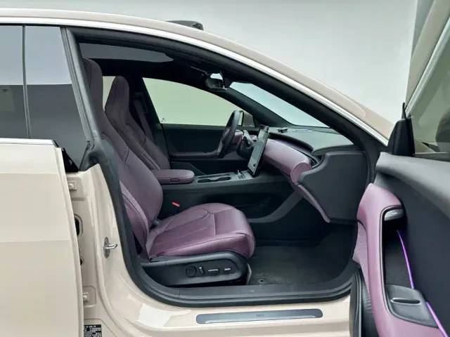 Nio ET5 Touring — Фото автомобиля 24