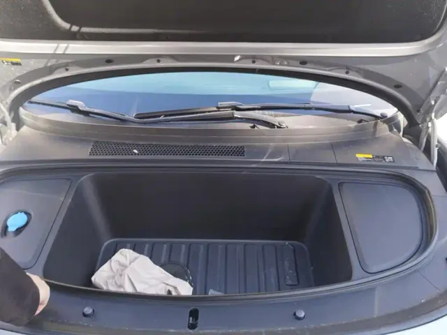 Li Auto i6 — Фото автомобиля 10