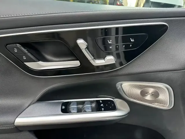 Mercedes-Benz GLC-Class — Фото автомобиля 10