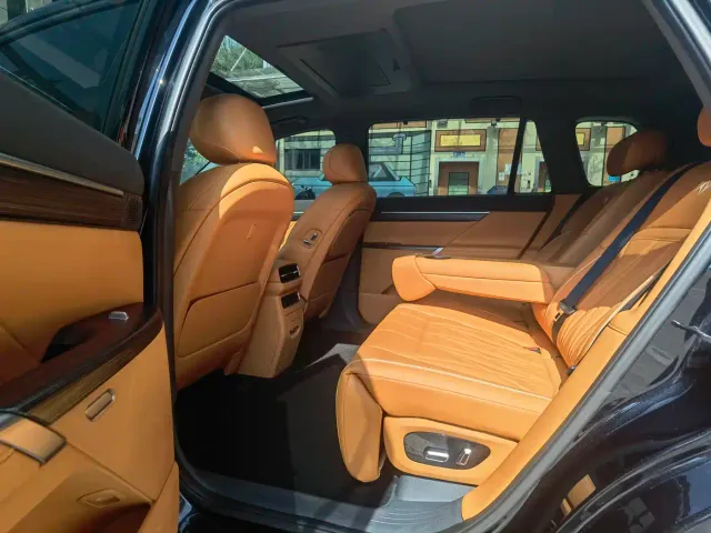 Dongfeng eπ 008 — Фото автомобиля 5