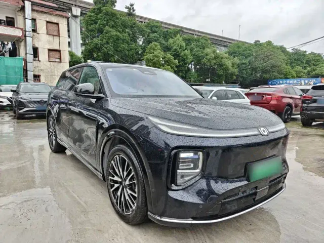 Changan Qiyuan Q07 — Фото автомобиля 3