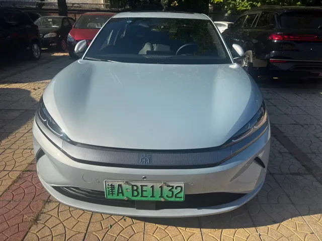BYD Qin L — Фото автомобиля 2