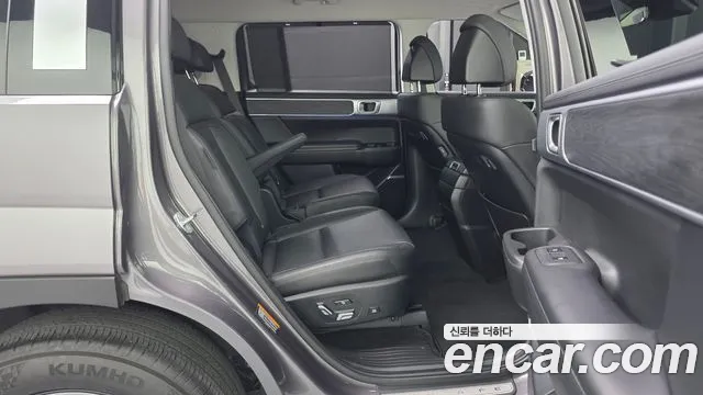 Hyundai Santafe — Фото автомобиля 11