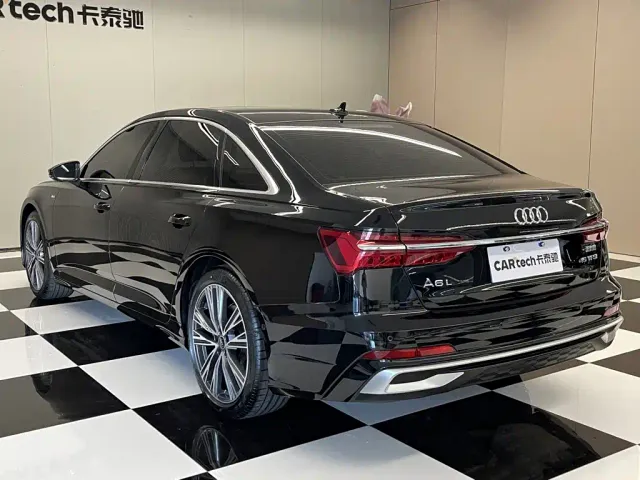 Audi A6L — Фото автомобиля 7