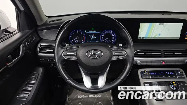 Hyundai Palisade Palisade Дизель 2.2 4WD — Фото автомобиля 15
