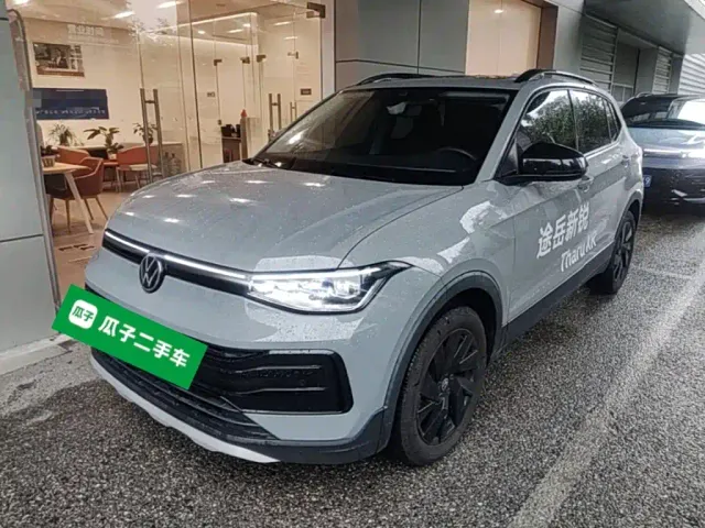 Фотография автомобиля — Volkswagen Tharu