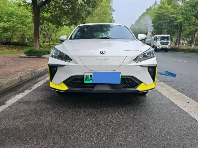 Dongfeng Fengshen E70 — Фото автомобиля 2