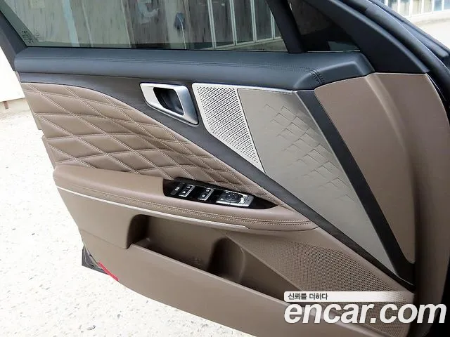 Kia K8 2.5 Бензин 2WD — Фото автомобиля 18