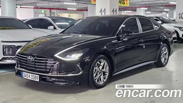 Фотография автомобиля — Hyundai Sonata DN8