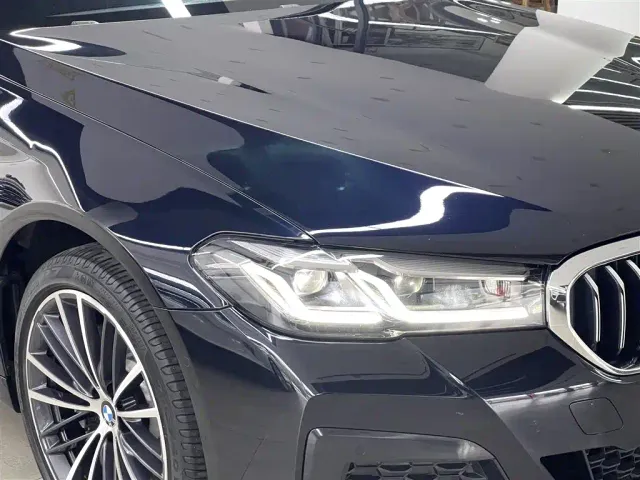 BMW 5 Series — Фото автомобиля 7