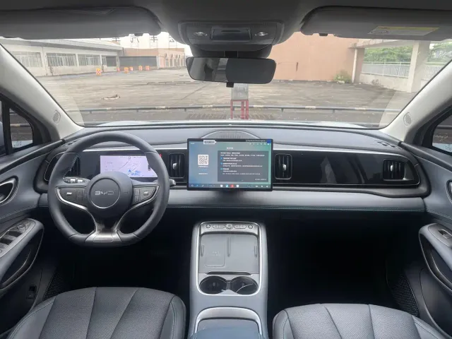 BYD Seal 05 DM-i — Фото автомобиля 16