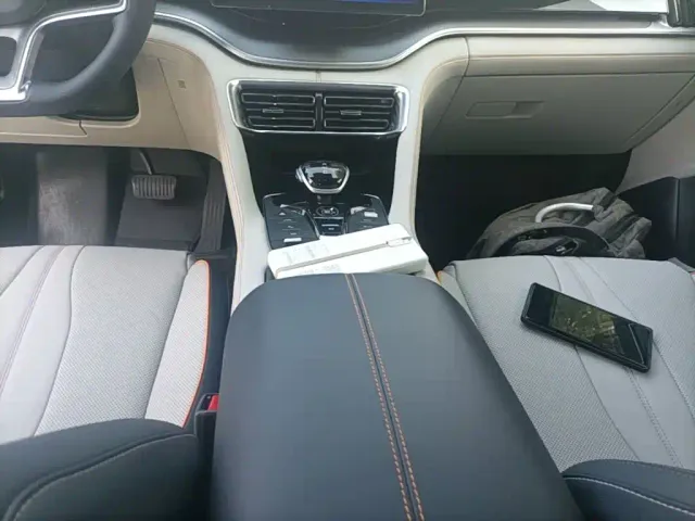 BYD Song PLUS — Фото автомобиля 13