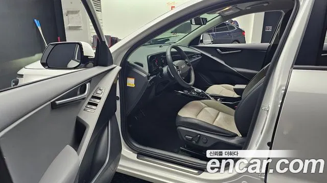 Kia Niro The All New Niro Signature — Фото автомобиля 10