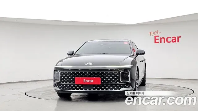 Hyundai Grandeur GN7 — Фото автомобиля 3