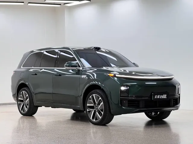 Li Auto L9 — Фото автомобиля 3
