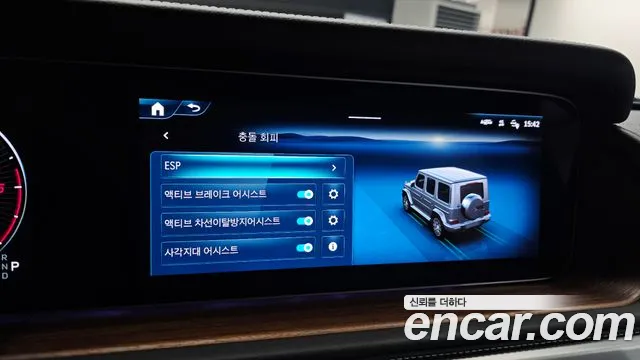 Mercedes-Benz G-Class — Фото автомобиля 27