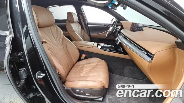Genesis G80 Бензин 2.5 турбо AWD — Фото автомобиля 6