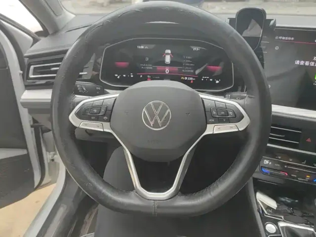 Volkswagen Sagitar — Фото автомобиля 14
