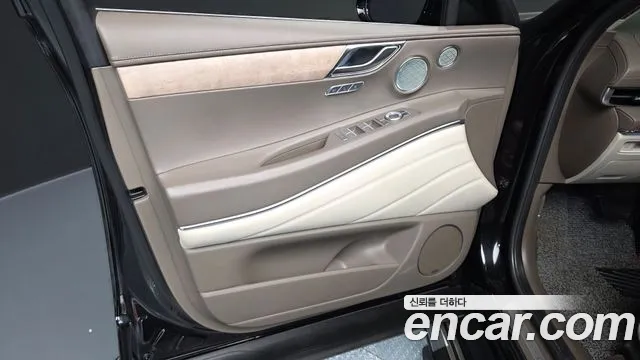 Genesis GV80 2.5T Бензин AWD — Фото автомобиля 21