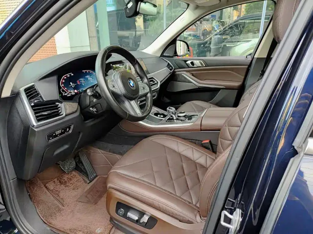 BMW X5 — Фото автомобиля 7