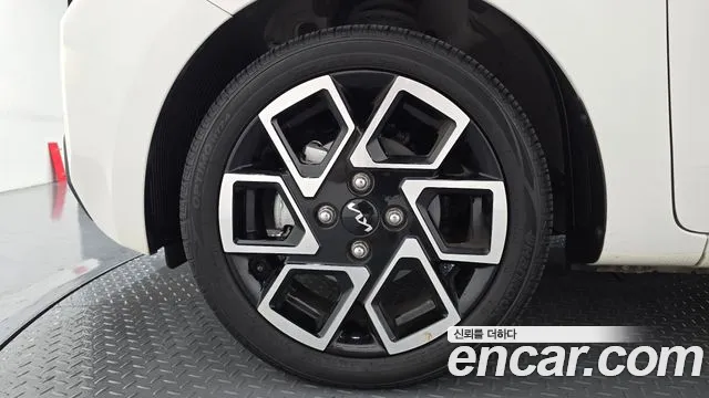 Kia RAY Новый Kia Ray Signature — Фото автомобиля 5