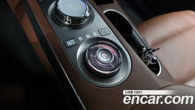 Genesis GV70 2.5T Бензин AWD — Фото автомобиля 9