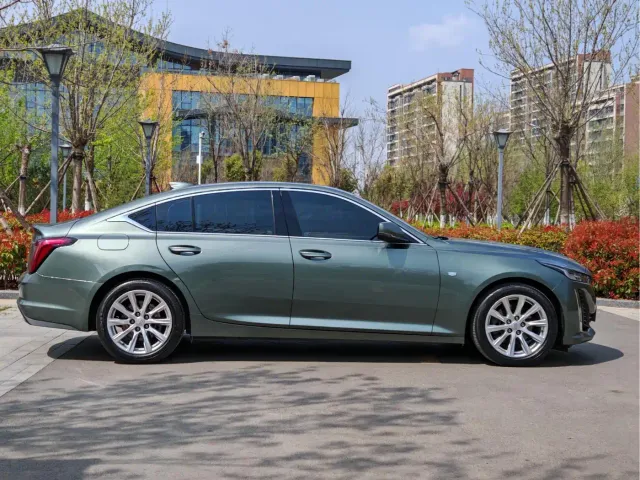 Cadillac CT5 — Фото автомобиля 6