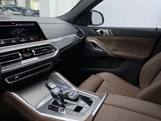 BMW X6 — Фото автомобиля 29