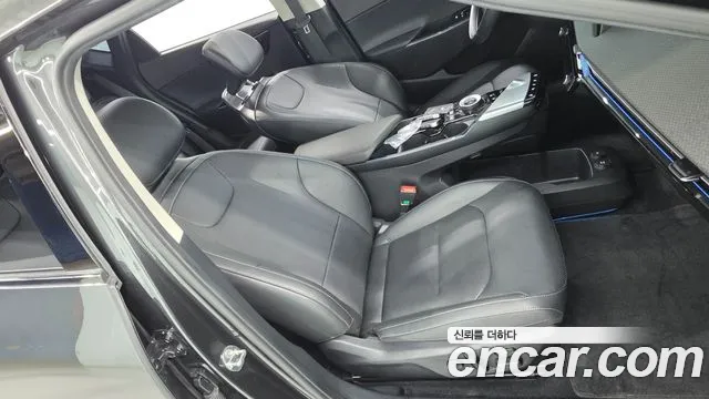 Kia EV6 — Фото автомобиля 18