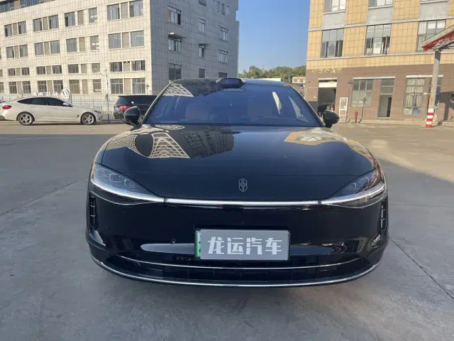 Stelato S9 — Фото автомобиля 2