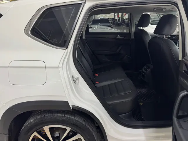 Volkswagen Tharu — Фото автомобиля 12